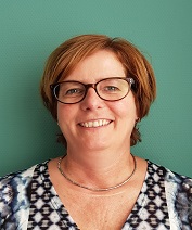 <small>Anita</small> : <small>Doktersassistent</small>