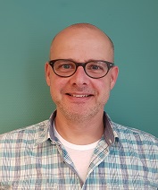 <small>Hein</small> : <small>Doktersassistent</small>