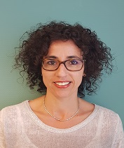 <small>Marianne</small> : <small>Doktersassistent</small>